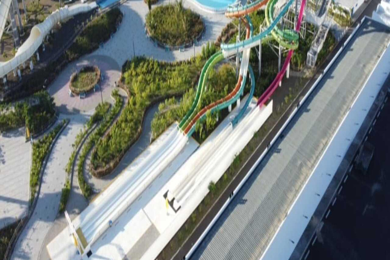 Jeddah: Waterpark Entry Ticket with Pools and Rides Guest Companion Ticket – Entry Only