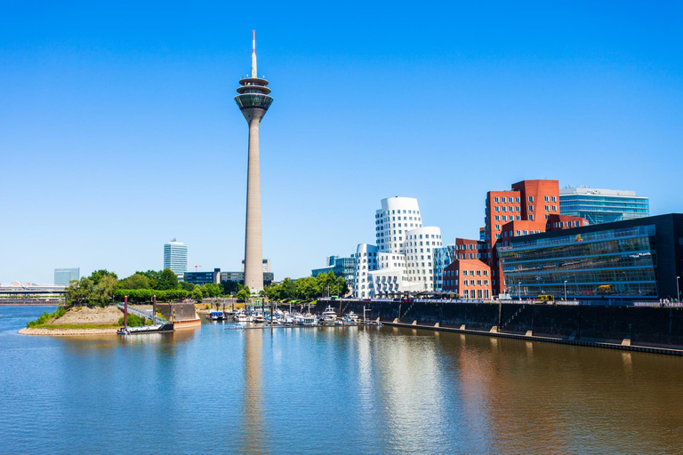 Dusseldorf City Highlights Private Guided Walking Tour 3-hour: Extended Old Town Tour