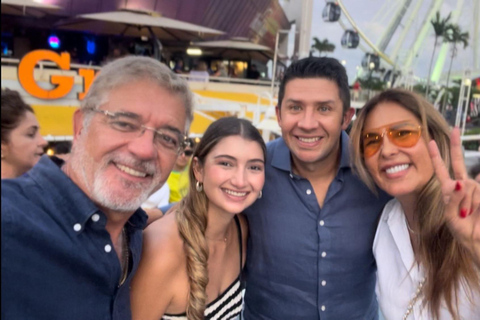 Crociera al tramonto con champagne a Miami - La migliore per ammirare lo skylineCrociera al tramonto con open bar