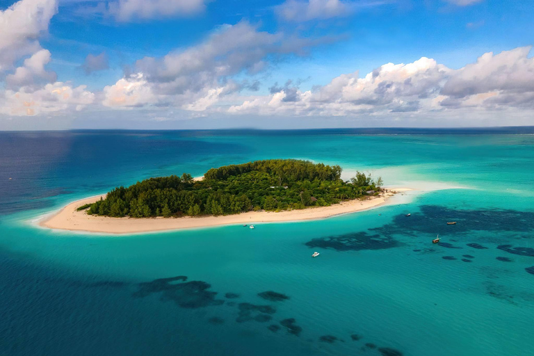 Ilha de Mnemba e nado com tartarugas, em Nungwi