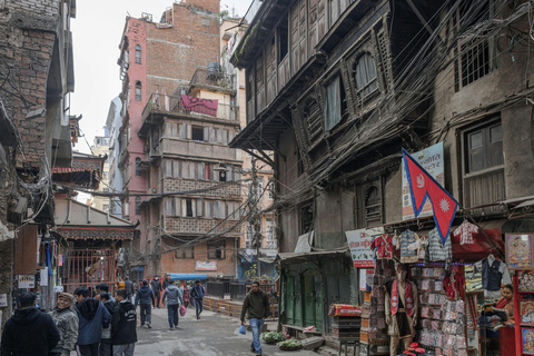 Katmandu: wycieczka piesza z przewodnikiem po restauracjach i sklepachKatmandu: Wycieczka kulinarna i zakupowa z przewodnikiem