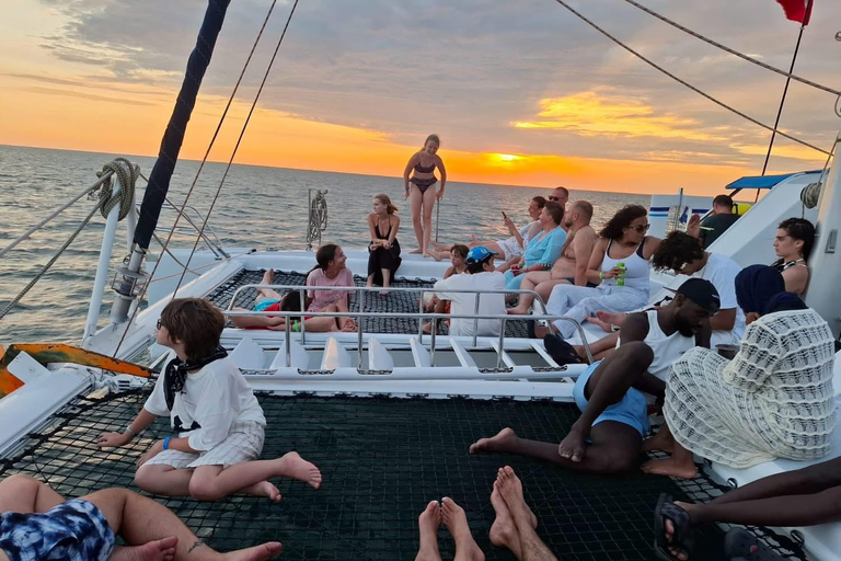 Hammamet: Catamaran Cruise with Swim and Hotel Transfer