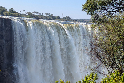 Victoria Falls: Airport Transfer, Falls Tour & Village Visit