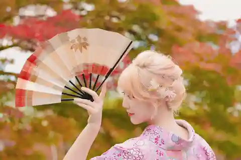 Kyoto: Kimono eller Yukata-utleie med påkledningsservice