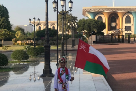 Oman Muscat-dagtour vanuit Dubai + Oman Visa + Omaanse lunch