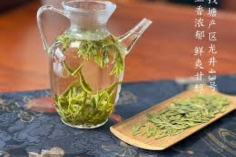 Discover Hangzhou: Culture, History, Architecture, & Tea