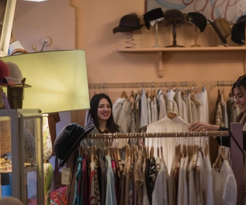 Milan: Vintage Shopping Tour