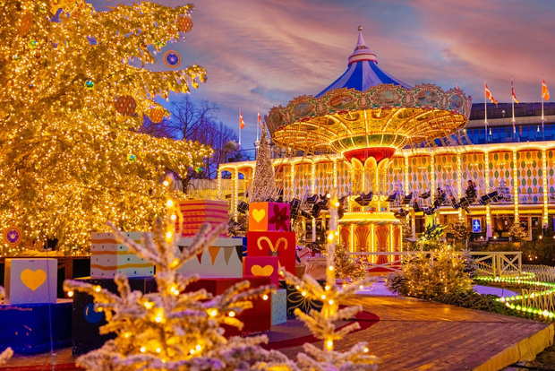 Copenhagen: Tivoli Gardens Christmas Season Entry Ticket