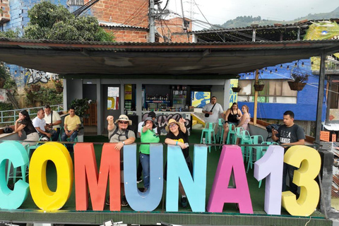 Comuna 13 Full Experience | Subway, Metrocable, Street Art and Culture. Comuna 13 Full Experience | Metro, Metrocable, Street Art and Culture.