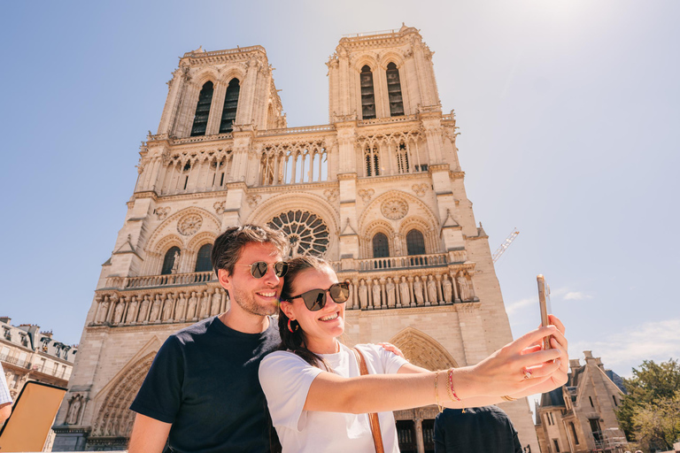 Paris: Latin Quarter Traditional Food Tour with Full Meal