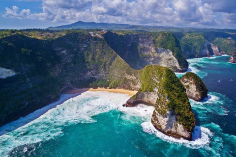 Nusa Penida: Island Sightseeing West & East Coast Day Trip Car Charter 8 Hours Explore West Coast