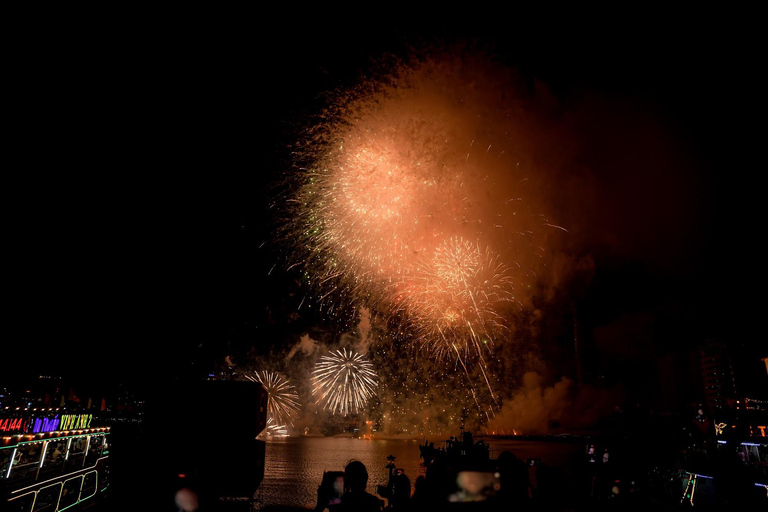 Da Nang: DIFF Fireworks Experience on a Han River Cruise [3rd Floor Seat] Set Menu Dinner Cruise | by TAURONGSONGHAN