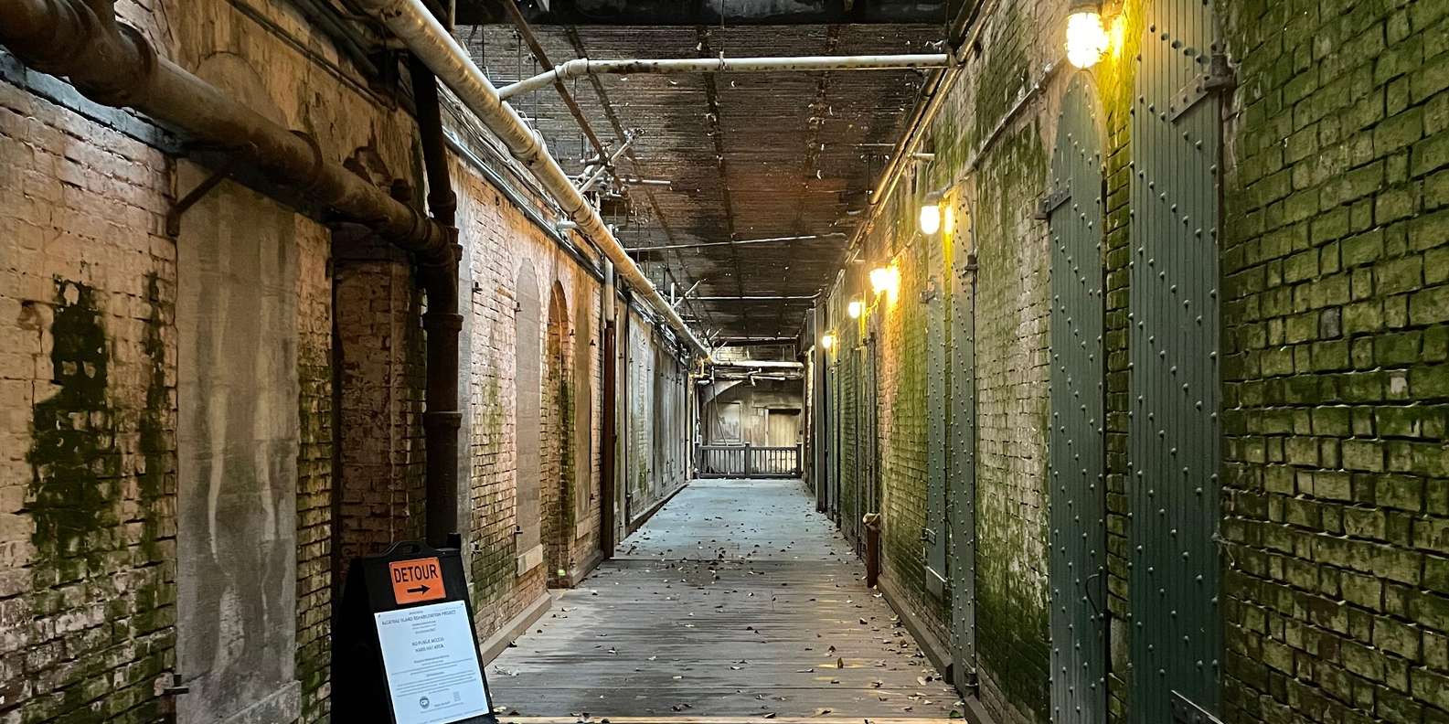 San Francisco: Alcatraz Ticket, Ferry, & Self-Guided App - tour image