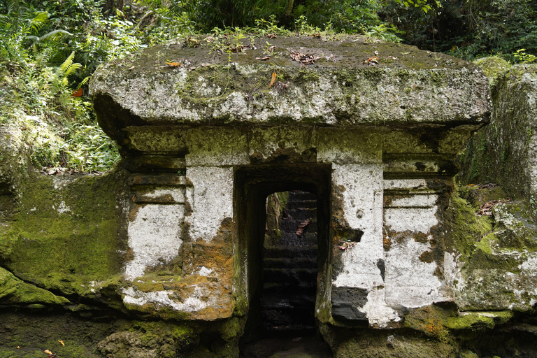 Ubud: Lost Temple Challenge and Secret Waterfalls