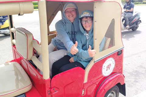 Colombo: Private Tuk-Tuk City Tour with Meal and Guide