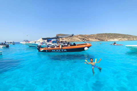 Location de bateaux pour le lagon bleu et l&#039;île de Comino