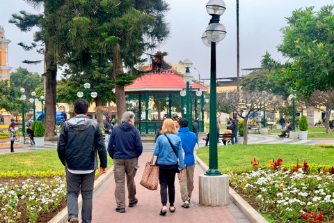 Local wine tasting in Lima