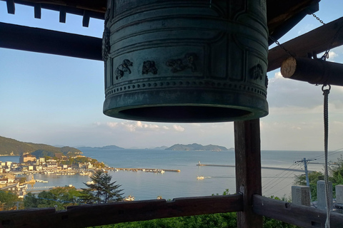 Hiroshima : Visite privée de la ville de Tomonoura Ghibli Ponyo avec chauffeur local