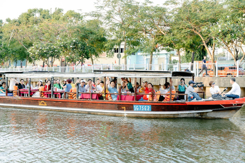 1 hour Nhieu Loc boat tour experience: A Glimpse of Saigon Releasing Fish