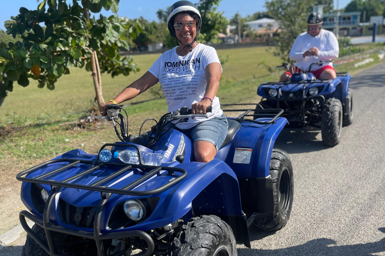 Puerto Plata: 4 Wheel on the road