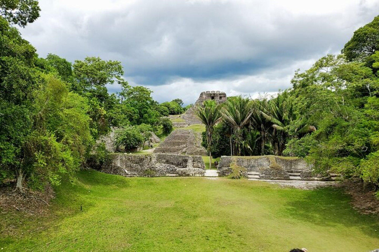 Belize City: Cave Tubing and Xunantunich Mayan Site TourXunantunich and Cave Combo