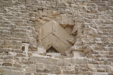 Hurghada: Cairo 2-Day Tour with Luxury Pyramids View Stay Day 1 Pyramids & GُEM Day 2 Memphis, Saqqara & Old Cairo ✨