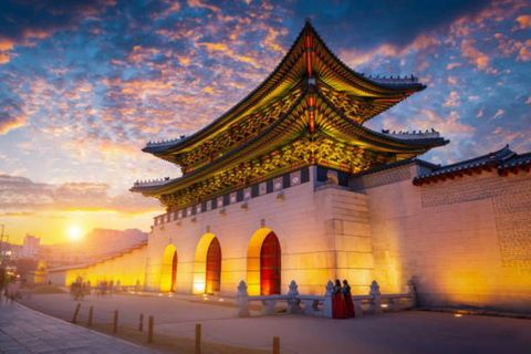 Seoul: Palace, Hanok Village & Jingwansa Temple Tour