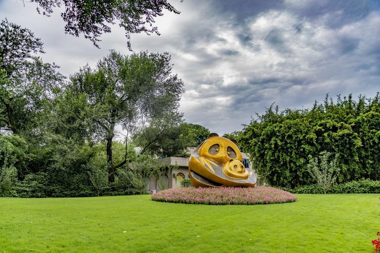 Chengdu: Half-Day Panda Base Tour with Guide Option Panda Base Tickets with Transfer and Tour Guide - Afternoon