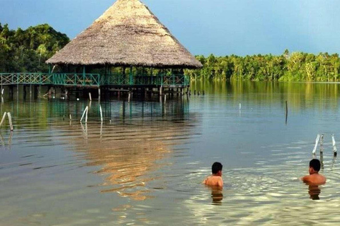 Tour Quistococha lagoon