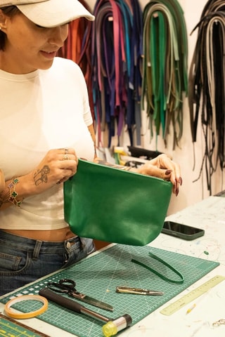 Bologna: Create your own clutch Workshop
