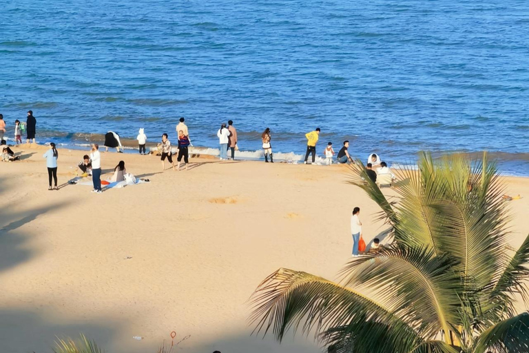 Guangzhou-Zhuhai Day Trip: New Yuanming Palace & Coast Option A: Round-trip drive from Guangzhou