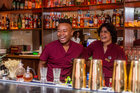 Learn how to prepare your best Caribbean cocktail in Cartagena. Learn how to make your best Caribbean cocktail in Cartagena