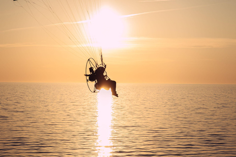 Paratrike Aerial Experience in Doha with Pickup 40-Min Paratrike Flight (Pilot + Guest Control)