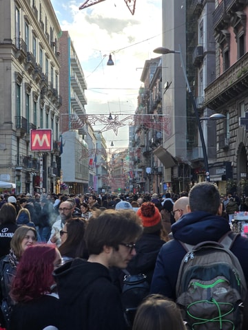 Naples Pub Crawl: from the first complimentary Spritz to the disco