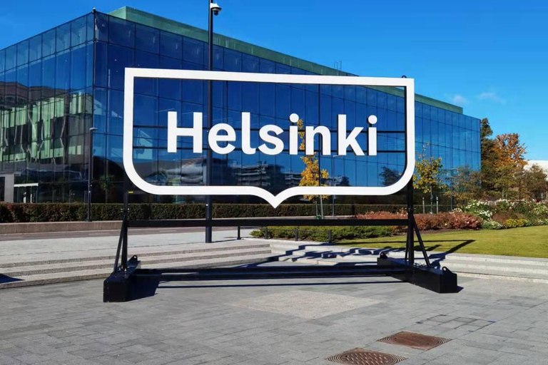 Traslado privado de ou para o aeroporto de Helsinque