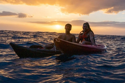 Kayak Tour: Porís Candelaria - Cueva Bonita + Sunset