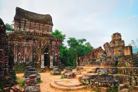 De Da Nang/ Hoi An : Visite du sanctuaire de My Son en demi-journéeVisite de groupe