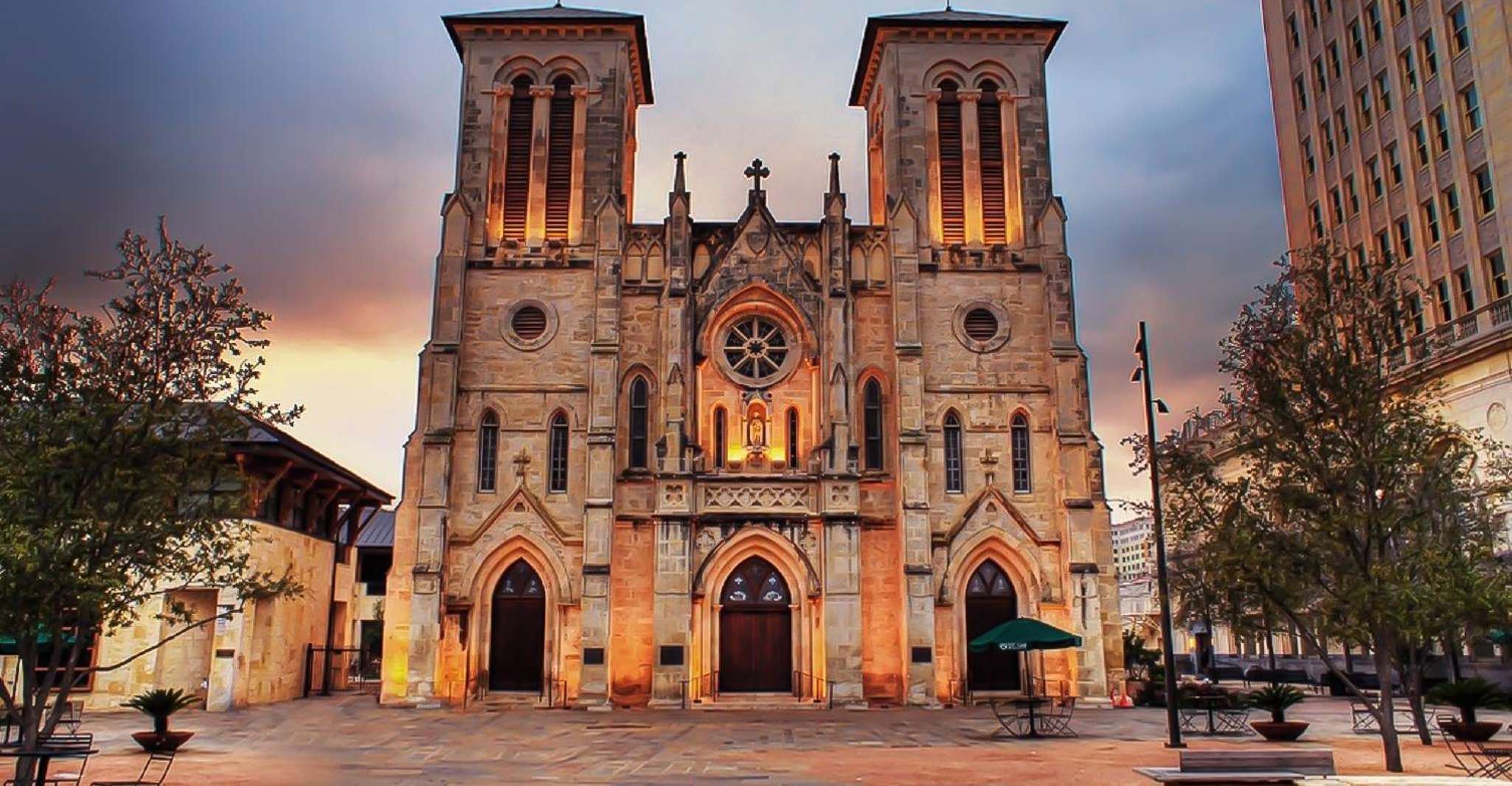 San Antonio: City Sightseeing Van Tour photo 1