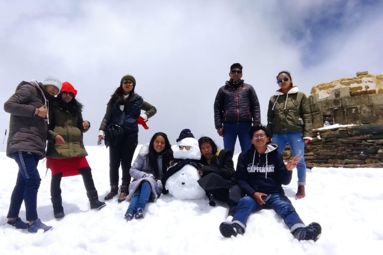 LA PAZ: TOUR GUIADO CHACALTAYA + VALLE DE LA LUNA