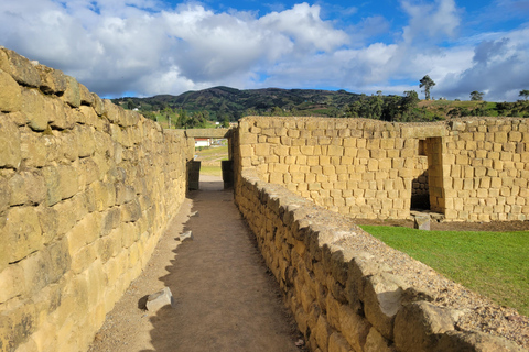 Vanuit Cuenca: 4-daagse tour naar Quito met Cotopaxi en Quilotoa