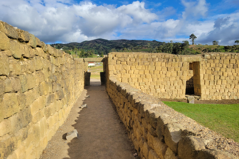 Ab Cuenca: 4-tägige Tour nach Quito mit Cotopaxi und Quilotoa