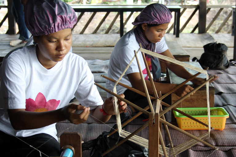 Siem Reap: Crucero por el Pueblo Flotante de Tonle Sap y Granja de Lotos