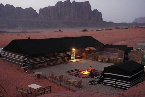 Wadi Rum: 4x4 Jeep Tour with Bedouin Camp Stay & Meals