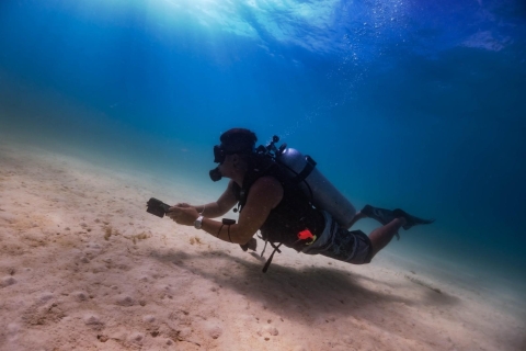 Plongée sous-marine à Boracay : Certification SSI Open WaterPlongée sous-marine à Boracay : Certification en eau libre avec SSI