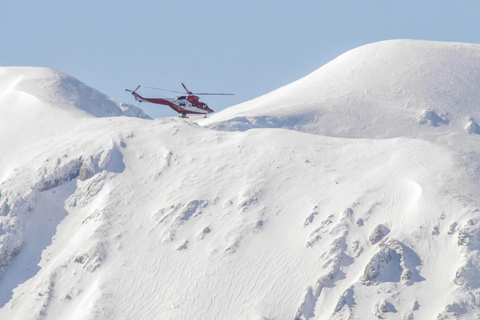 Kathmandu: Everest Base Camp Helicopter Tour with Breakfast