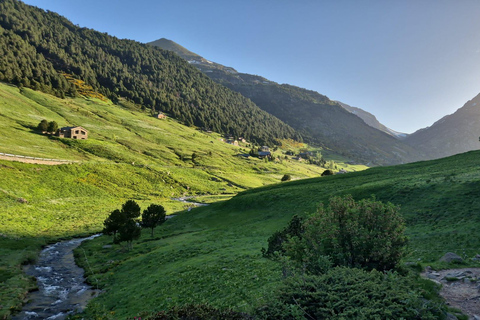 Andorra: Incles Valley Lakes Guided Hike