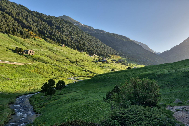 Andorra: Incles Valley Lakes Guided Hike