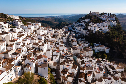 Wioska Casares i tradycyjny rynekCasares i mercadillo típico