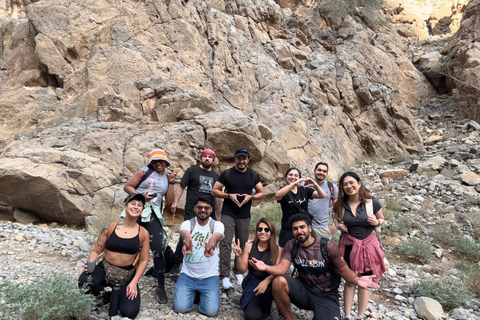 Dubaï : randonnée modérée sur le sentier de l&#039;oasis cachée de Jebel JaisDubaï : Randonnée modérée sur le sentier de l&#039;oasis cachée de Jebel Jais