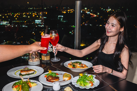 Bangkok: Cielo Sky Bar & Restaurant Rooftop Sharing Set for 2 People